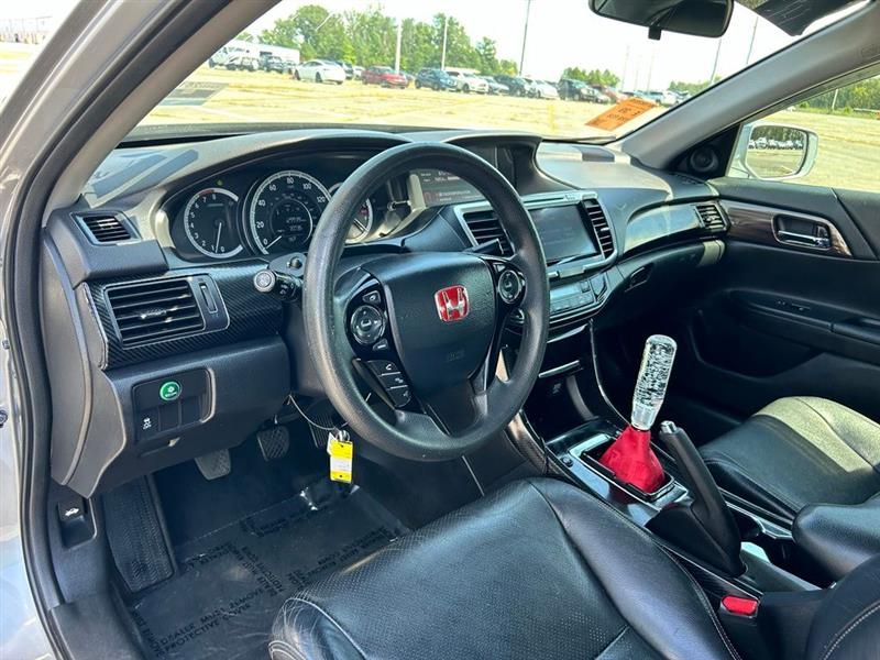 2017 HONDA ACCORD EX