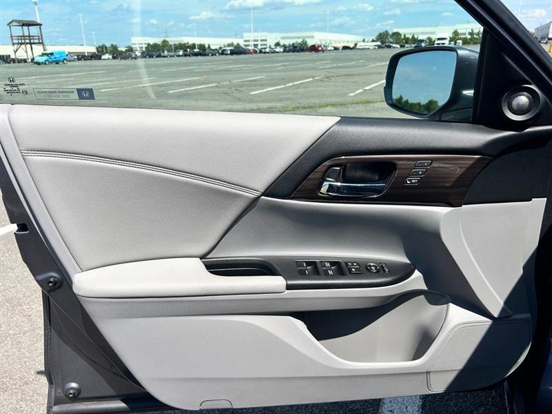 2017 HONDA ACCORD EX-L