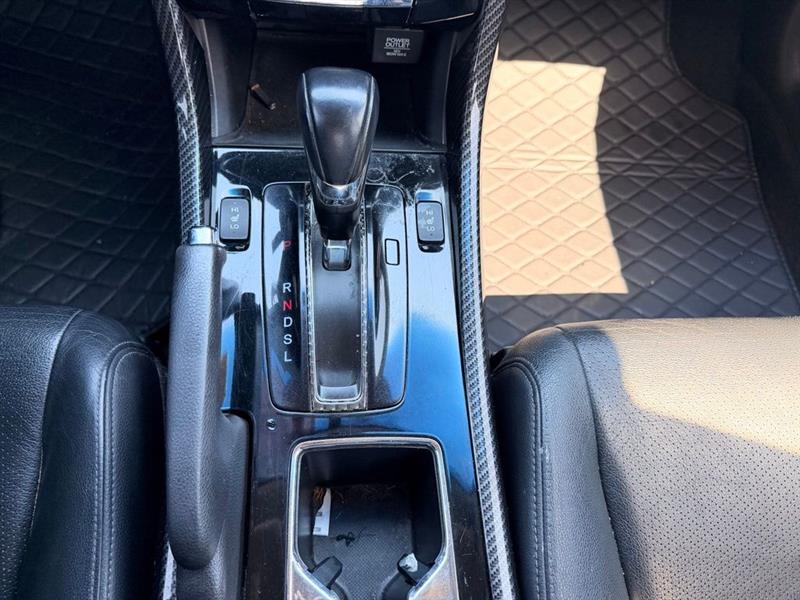 2017 HONDA ACCORD EX-L