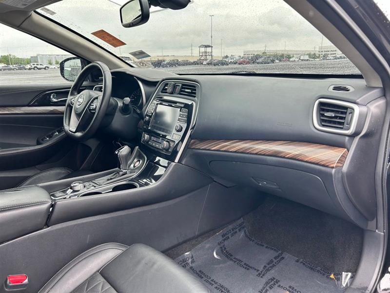 2017 NISSAN MAXIMA PLATINUM