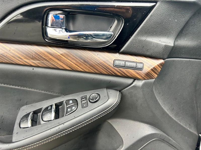 2017 NISSAN MAXIMA PLATINUM