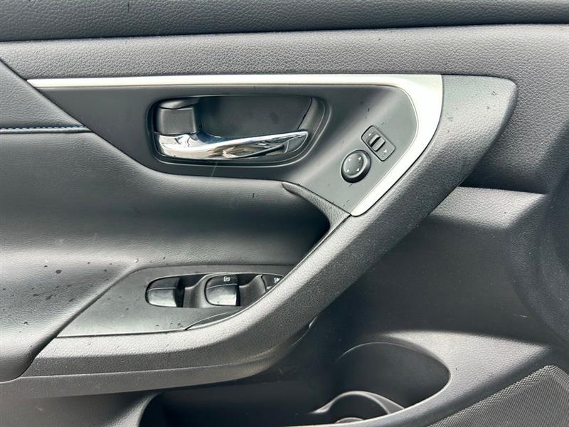 2017 NISSAN ALTIMA 2.5 SR