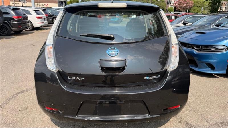 2013 NISSAN LEAF SV