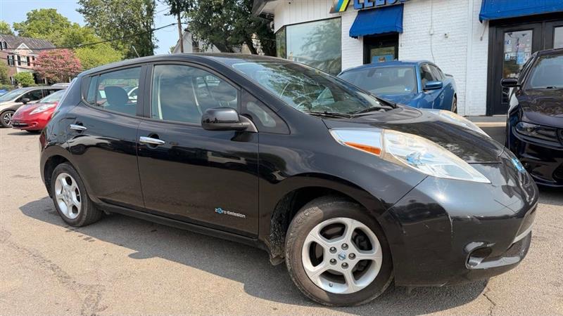 2013 NISSAN LEAF SV