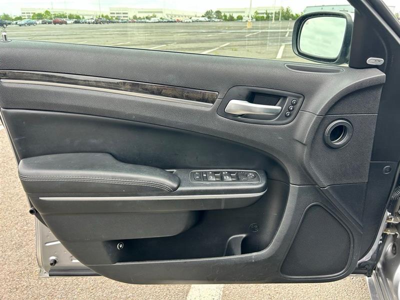2015 CHRYSLER 300C 