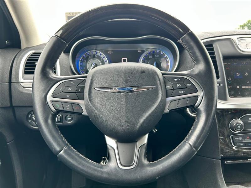 2015 CHRYSLER 300C 