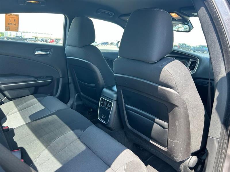 2016 DODGE CHARGER SE