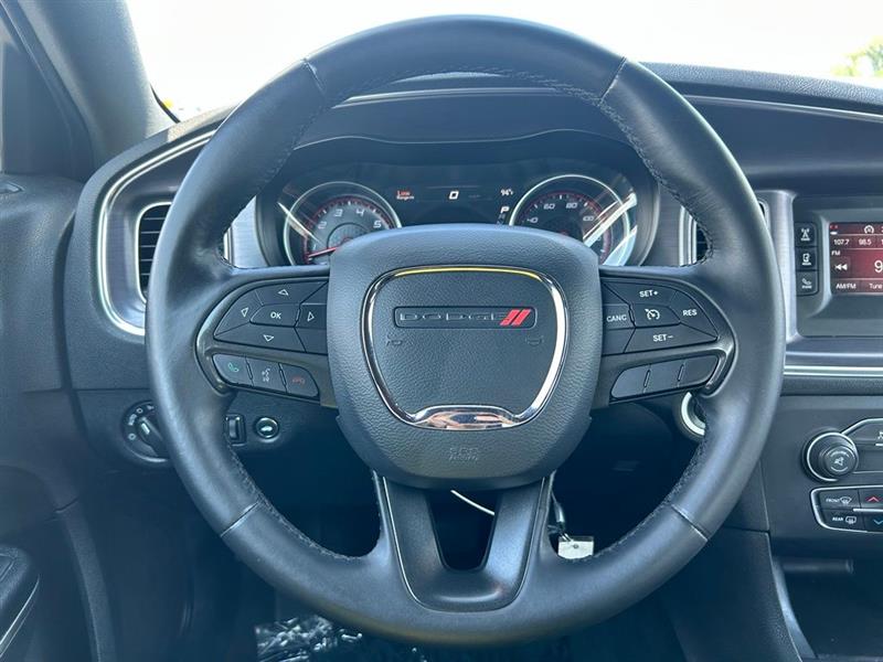 2016 DODGE CHARGER SE
