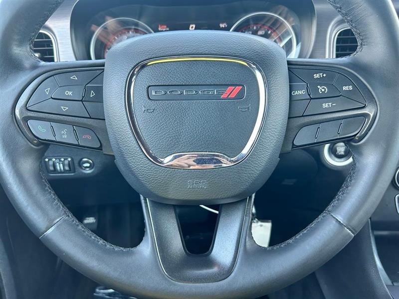 2016 DODGE CHARGER SE