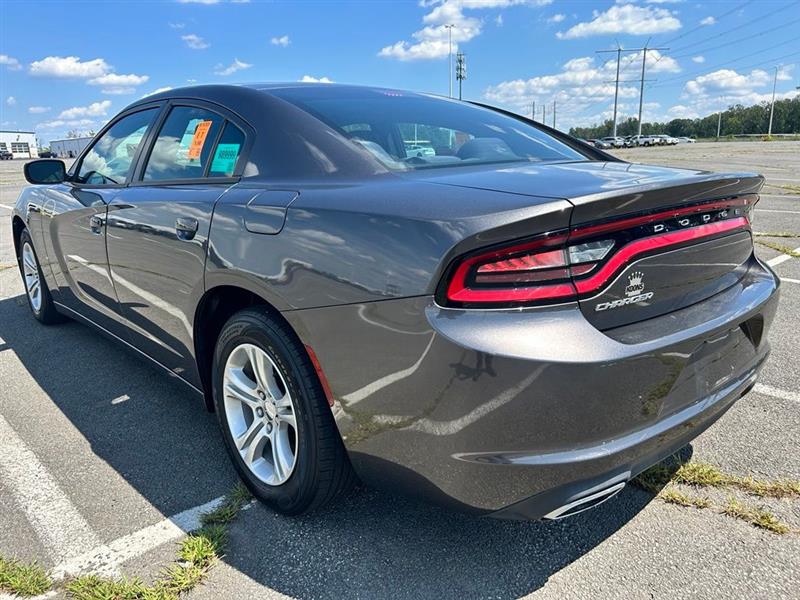 2016 DODGE CHARGER SE