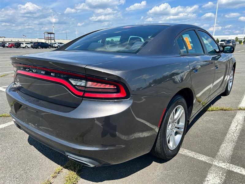 2016 DODGE CHARGER SE