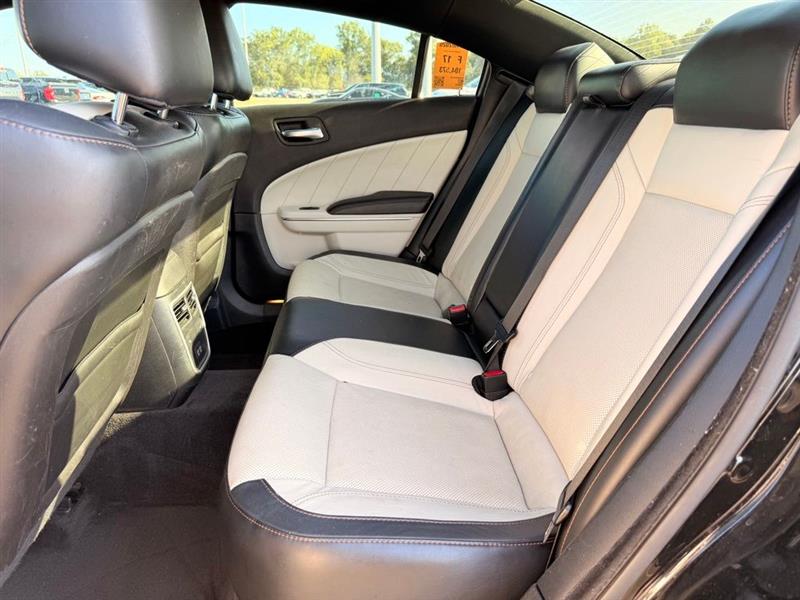 2017 DODGE CHARGER SXT