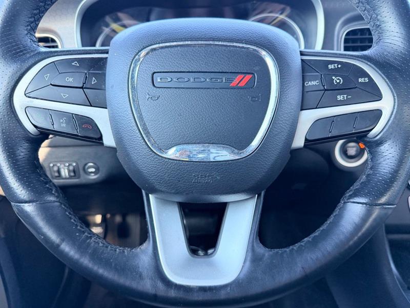 2017 DODGE CHARGER SXT