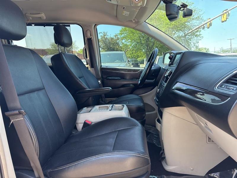 2013 CHRYSLER TOWN & COUNTRY TOURING-L