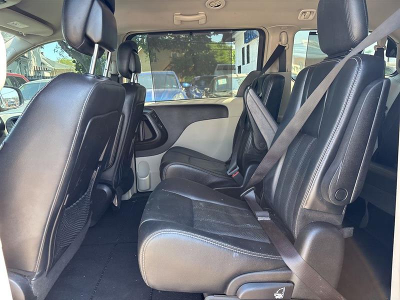 2013 CHRYSLER TOWN & COUNTRY TOURING-L