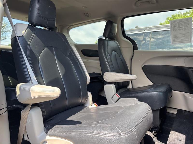 2017 CHRYSLER PACIFICA TOURING