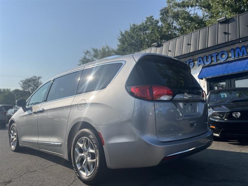 2018 CHRYSLER PACIFICA LIMITED