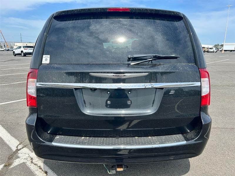 2013 CHRYSLER TOWN & COUNTRY S