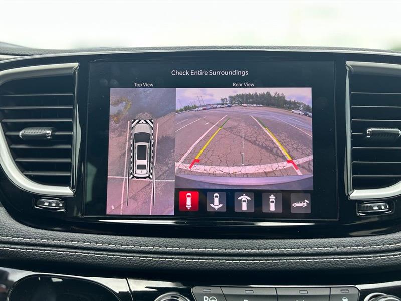 2022 CHRYSLER PACIFICA HYBRID TOURING L