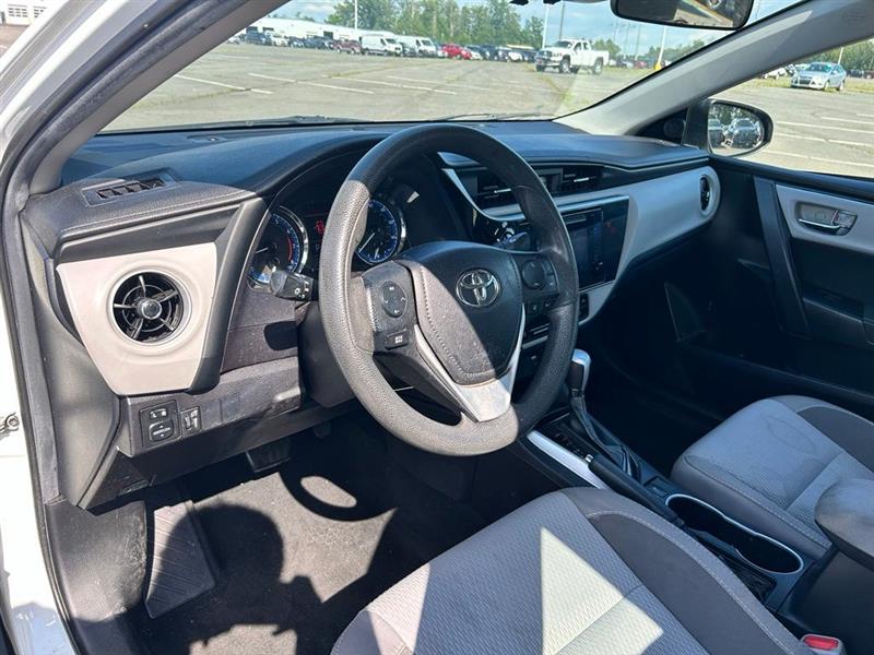 2019 TOYOTA COROLLA LE