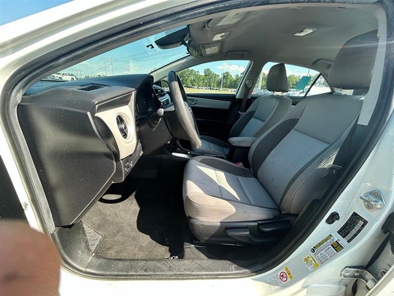 2019 TOYOTA COROLLA LE