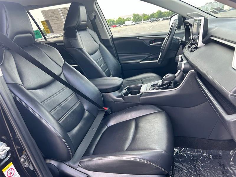 2019 TOYOTA RAV4 XLE PREMIUM