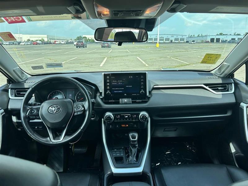 2019 TOYOTA RAV4 XLE PREMIUM