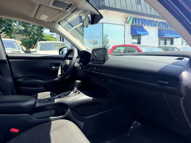2023 HONDA HR-V LX