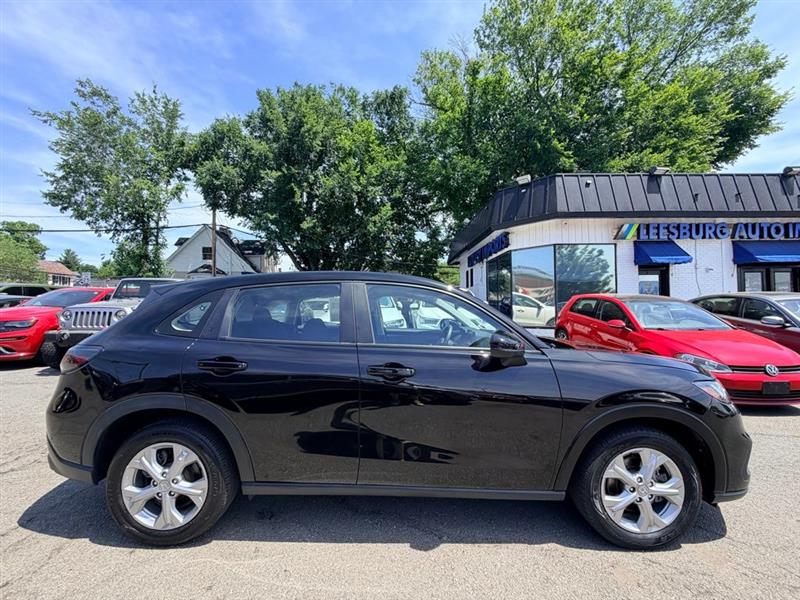 2023 HONDA HR-V LX