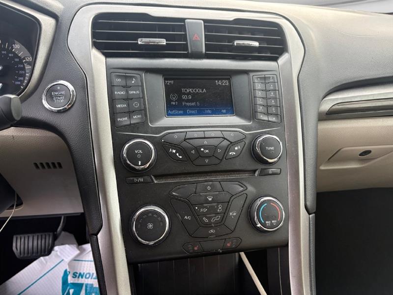 2017 FORD FUSION SE