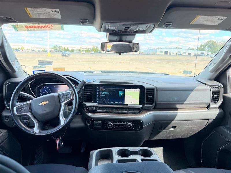 2023 CHEVROLET SILVERADO 1500 LT