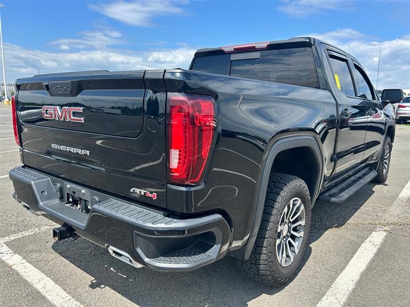 2021 GMC SIERRA 1500 AT4