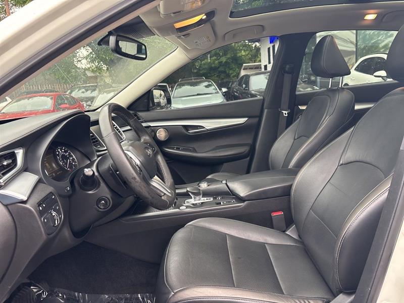 2019 INFINITI QX50 Essential - Photo 18