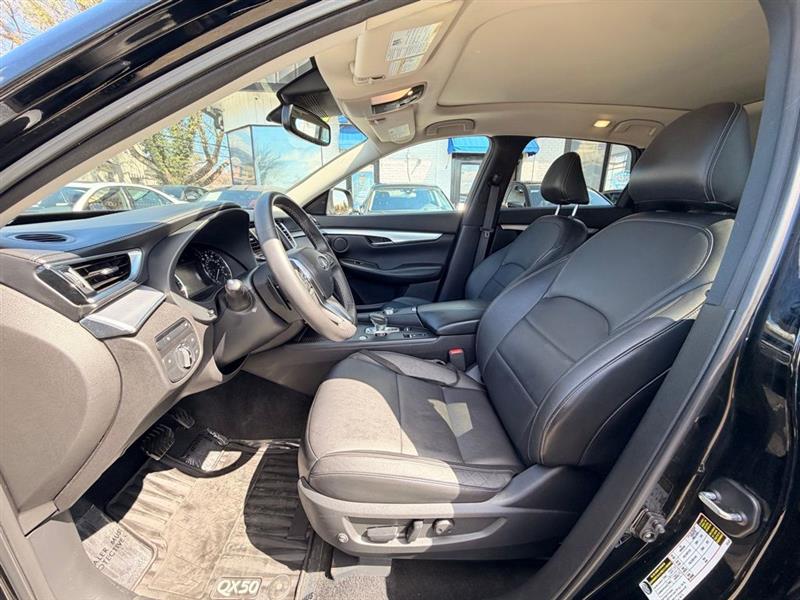 2020 INFINITI QX50 LUXE