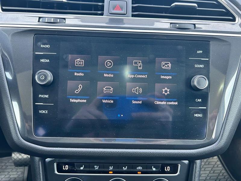 2020 VOLKSWAGEN TIGUAN SE