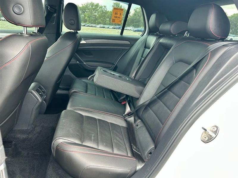 2021 VOLKSWAGEN GOLF GTI S