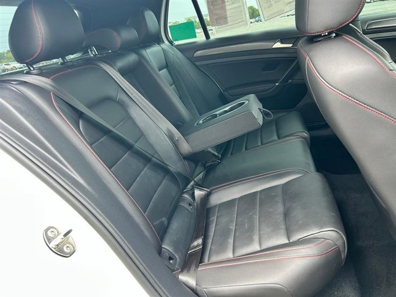 2021 VOLKSWAGEN GOLF GTI S