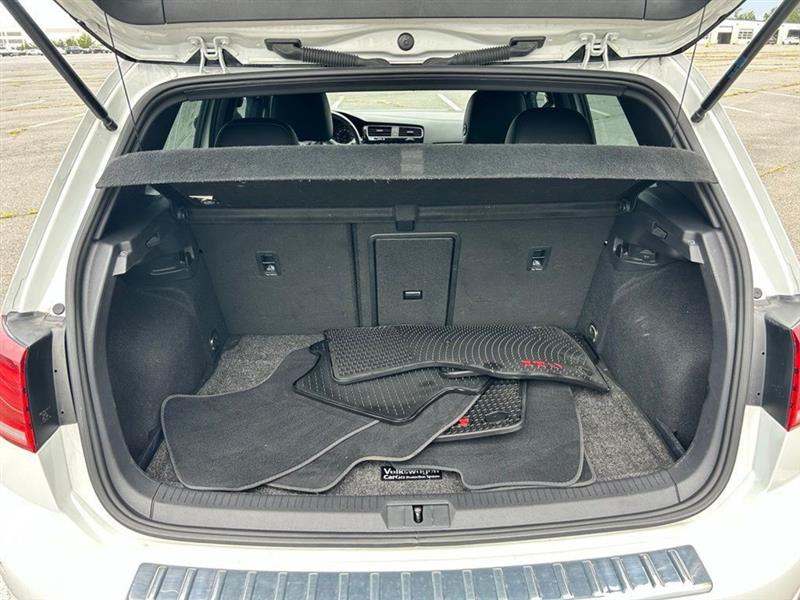 2021 VOLKSWAGEN GOLF GTI S