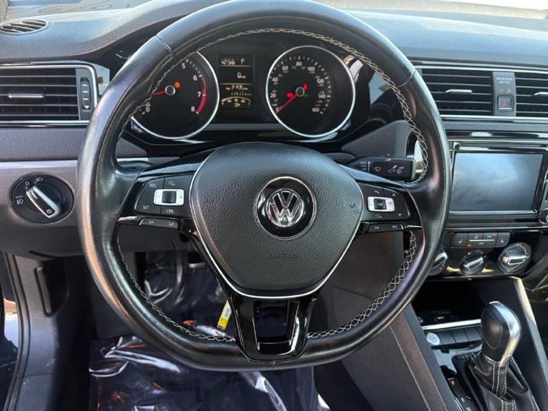 2016 VOLKSWAGEN JETTA 1.8T SPORT