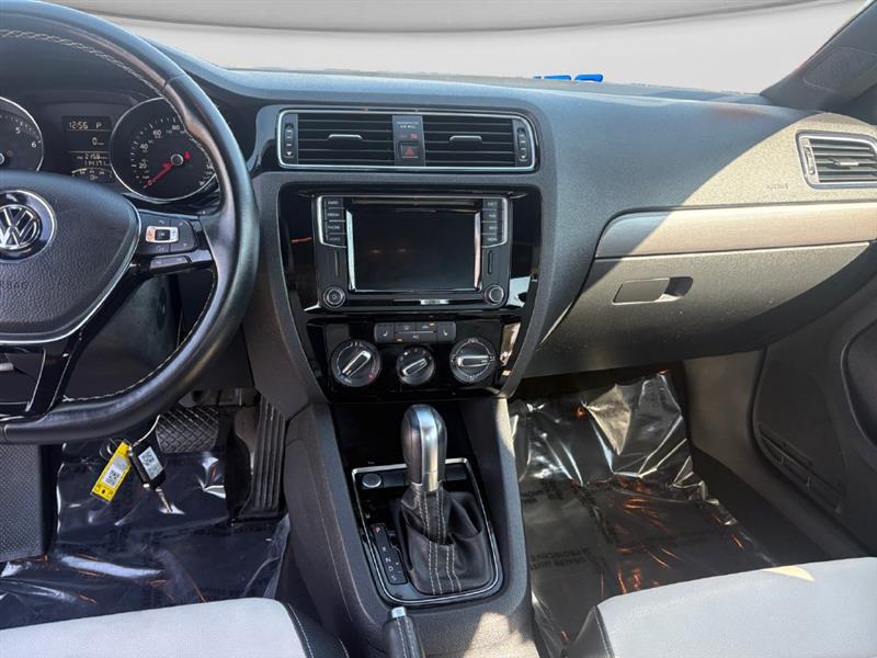 2016 VOLKSWAGEN JETTA 1.8T SPORT