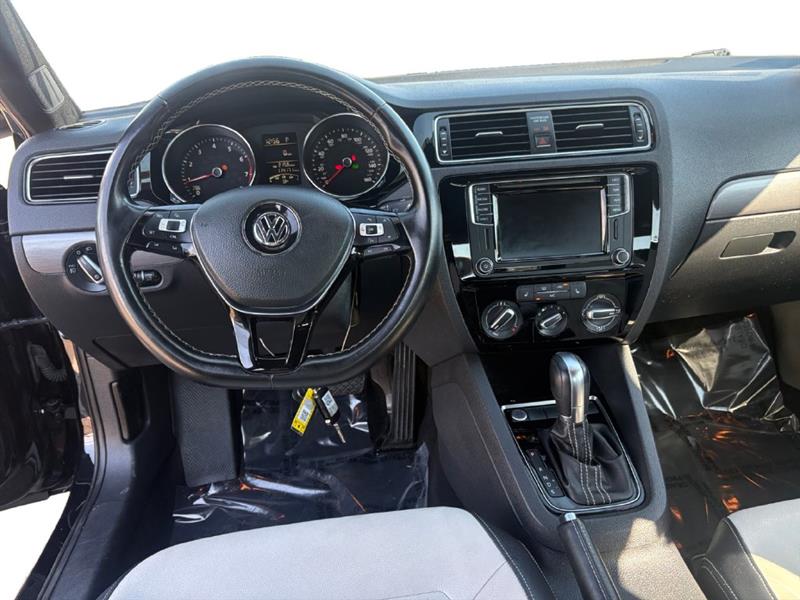 2016 VOLKSWAGEN JETTA 1.8T SPORT