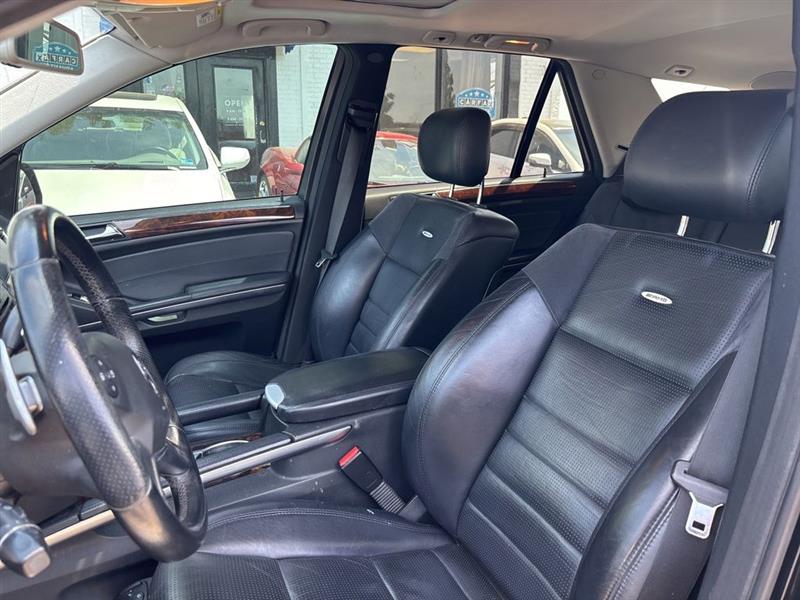 2009 MERCEDES-BENZ ML63 AMG 