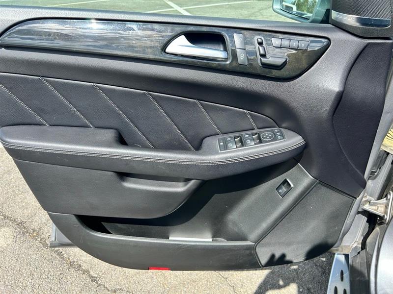 2016 MERCEDES-BENZ GL350 BlueTEC