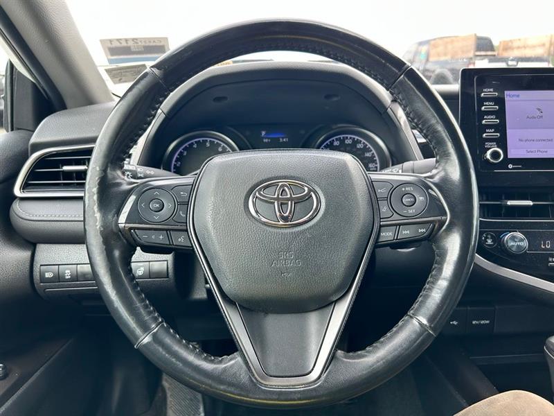 2018 TOYOTA CAMRY SE