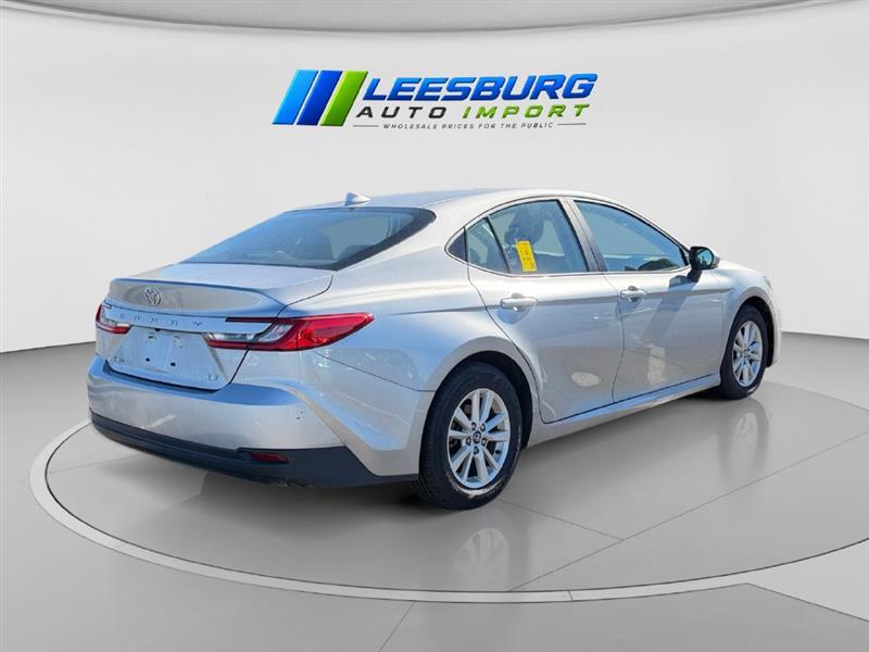 2025 TOYOTA CAMRY LE
