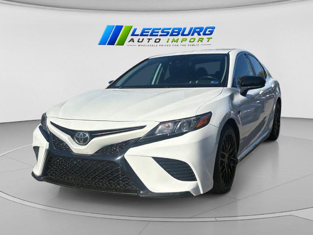2020 Toyota Camry SE