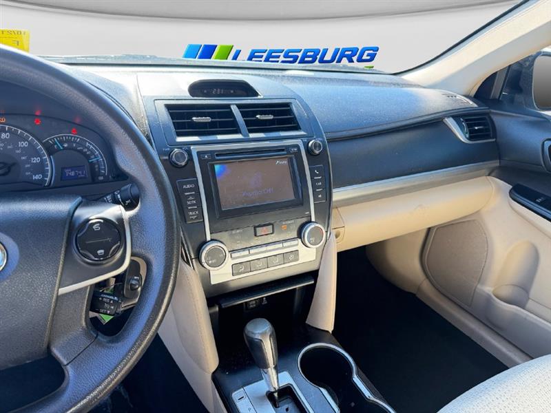 2013 TOYOTA CAMRY LE