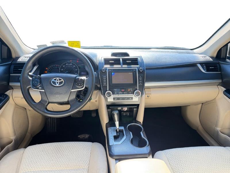 2013 TOYOTA CAMRY LE