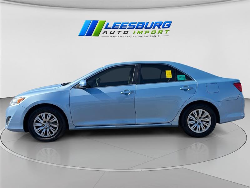 2013 TOYOTA CAMRY LE