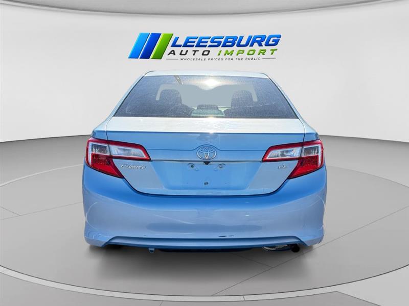 2013 TOYOTA CAMRY LE